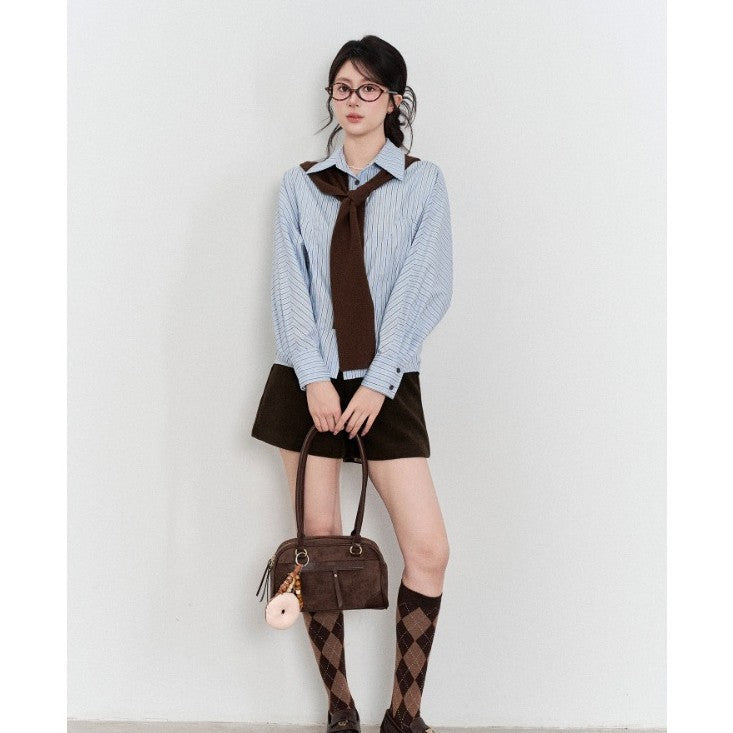 Damen Oversize-Hemdbluse mit feinen Nadelstreifen, weiten Ärmeln und lässigem Saum Shop Nory
