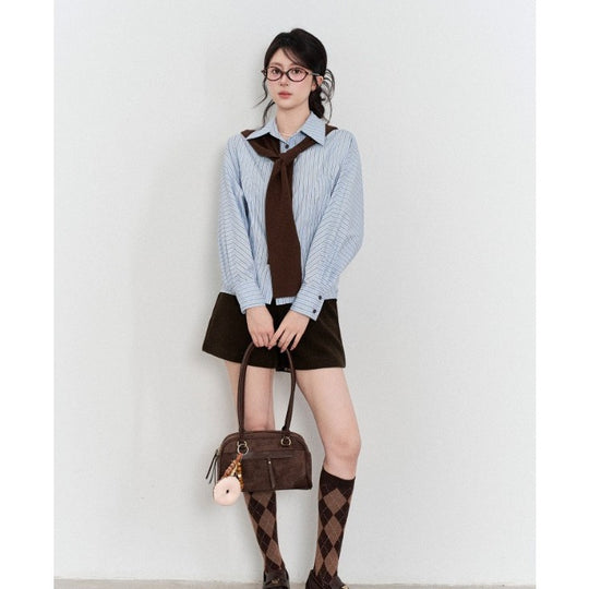 Damen Oversize-Hemdbluse mit feinen Nadelstreifen, weiten Ärmeln und lässigem Saum Shop Nory
