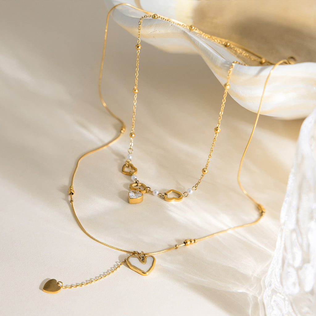 Damen Halskette mit mehrfachen Herzen und hochwertiger Edelstahlverarbeitung Shop Nory