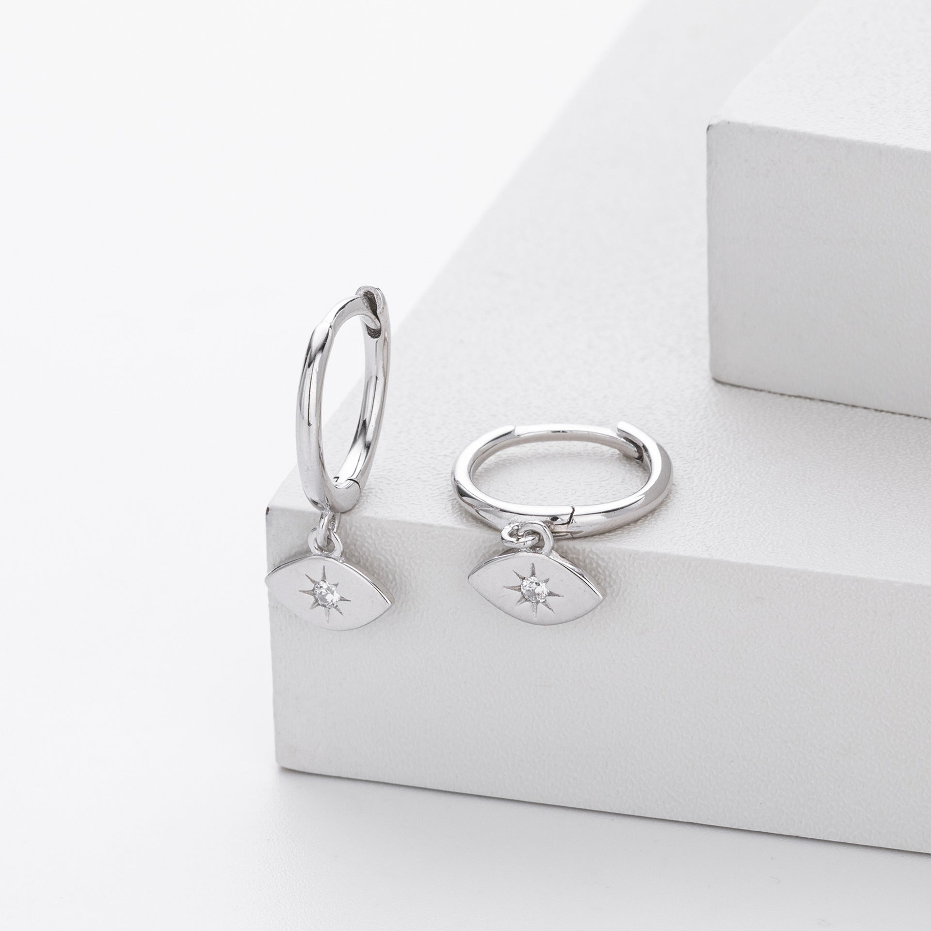 Damen Ohrhänger mit schützendem Augenanhänger aus 925 Sterling Silber Shop Nory
