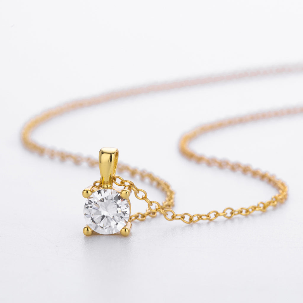 Damen Halskette mit funkelndem Zirkonanhänger aus hochwertigem 925 Sterling Silber Shop Nory