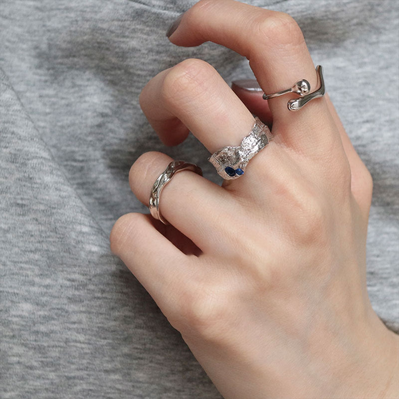 Damenring mit filigranem Wellenmuster und bunten Akzenten Shop Nory