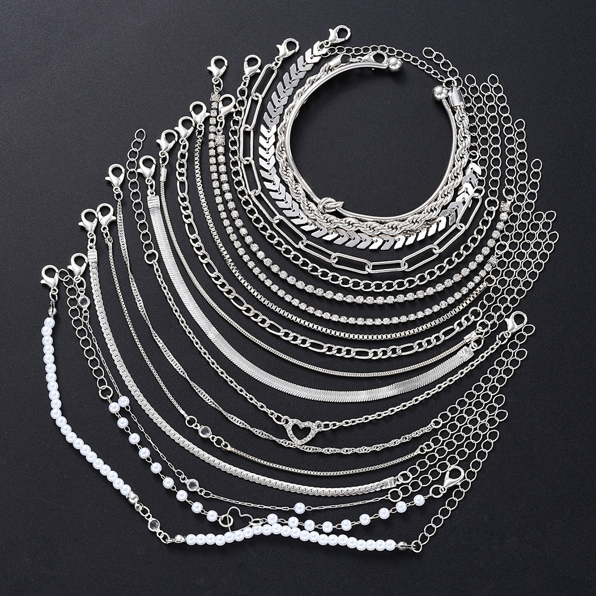 Damen Armband-Set mit stilvollen und eleganten Designs Shop Nory