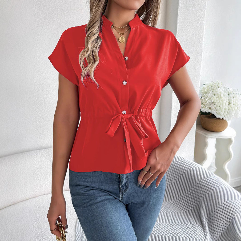 Damen Blusenshirt mit tailliertem Schnitt und kurzen Ärmeln
