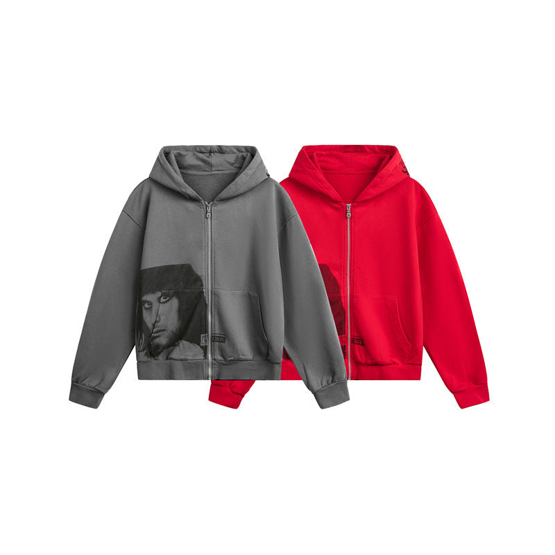 Unisex Kapuzen-Zipjacke im Boxy‑Cut mit großflächigem Portrait-Print Shop Nory