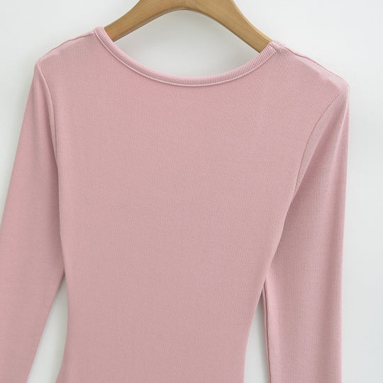 Damen Enganliegendes Midikleid mit seitlicher Raffung und doppeltem Ausschnitt Shop Nory