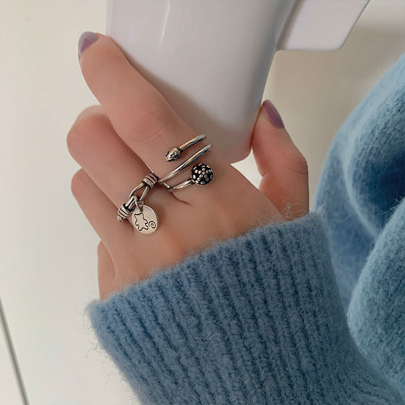 Damenring mit minimalistischer Katzenmotiv und verspieltem Charme Shop Nory