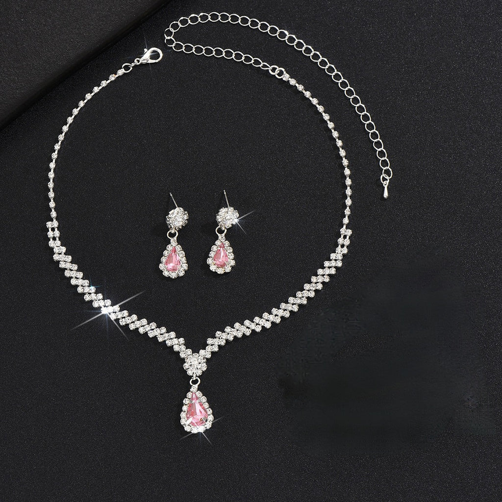 Tropfenpendant und passendes Tropfohrschmuckset für Braut mit kubischem Zirkonia-Halo