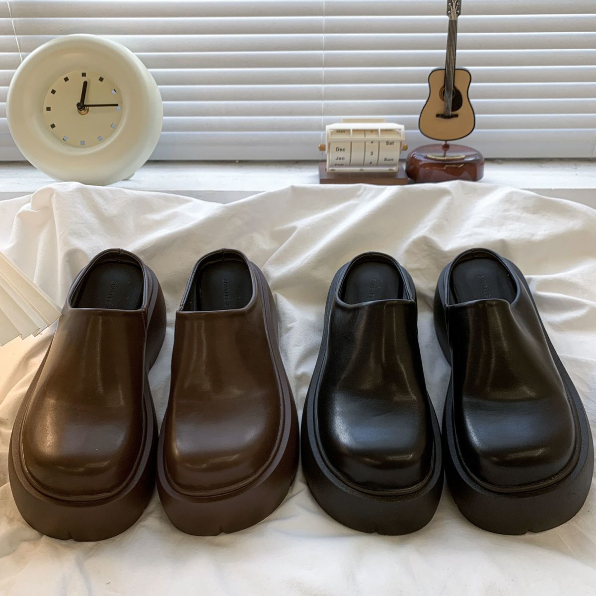 Damen modische Plateau-Clogs mit komfortabler Sohle und elegantem Design