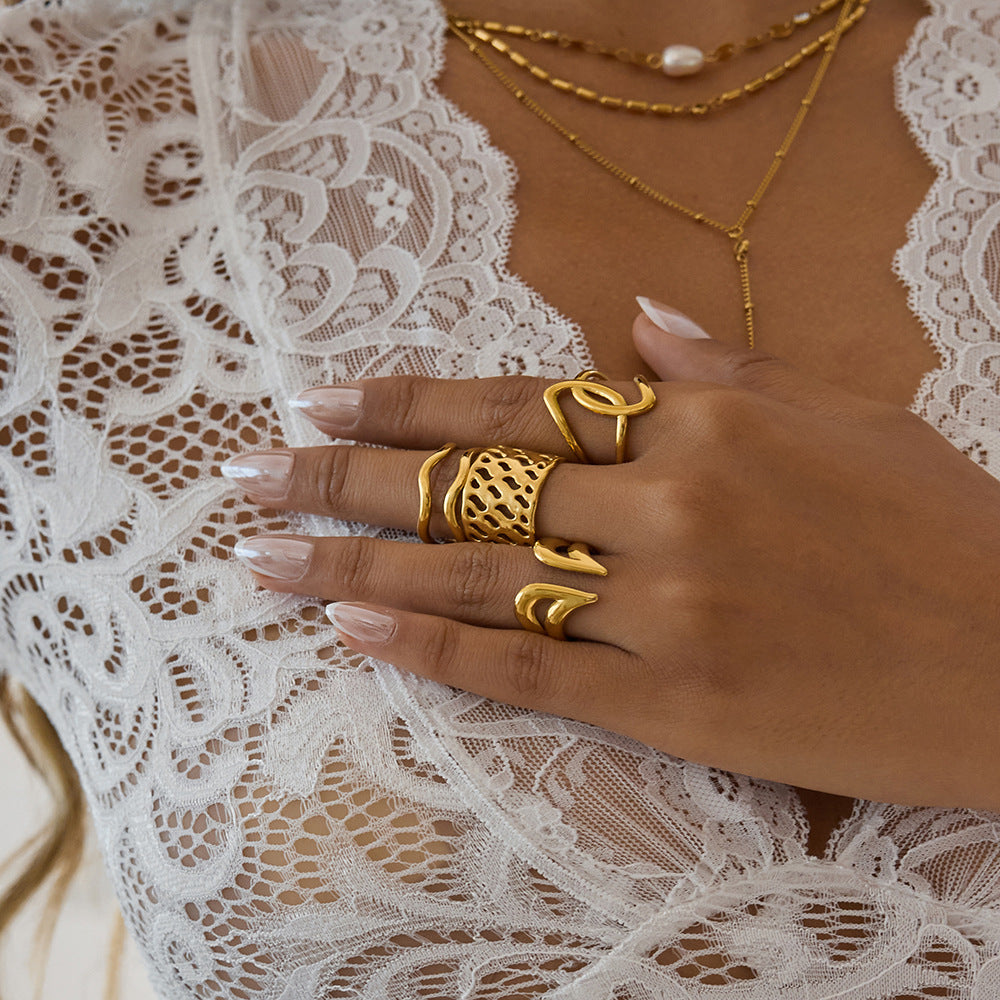 Damen Offener Ring mit kunstvollem Wickeldesign aus hypoallergenem Edelstahl Shop Nory