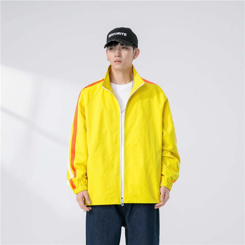 Herren Locker geschnittene Trackjacke mit Stehkragen, kontrastierenden Streifenärmeln und elastischen Bündchen Shop Nory