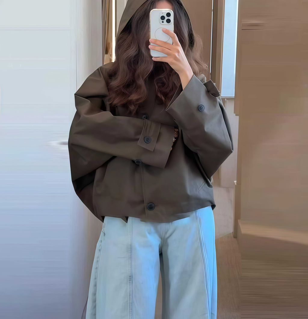 Damen Oversized Regenjacke mit Kapuze und modischem Schnitt