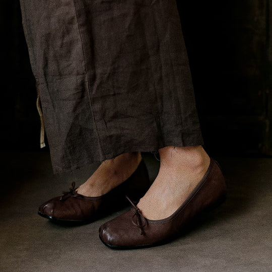 Damen Ballerina-Schuhe mit feinem Leder und zeitlosem Design