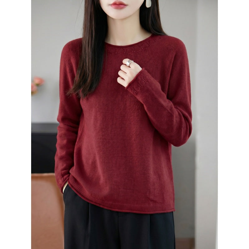 Damen Leichter Feinstrick-Rundhalspullover mit Ajourspitzen‑Detail und legerer Silhouette Shop Nory