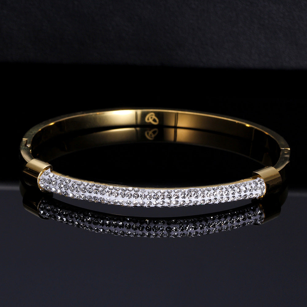 Damen Armreif aus hochwertigem Edelstahl mit funkelndem Kristall-Design Shop Nory