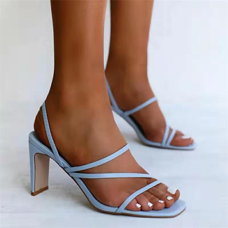 Damen elegante Absatzsandalen mit modischem Riemendesign