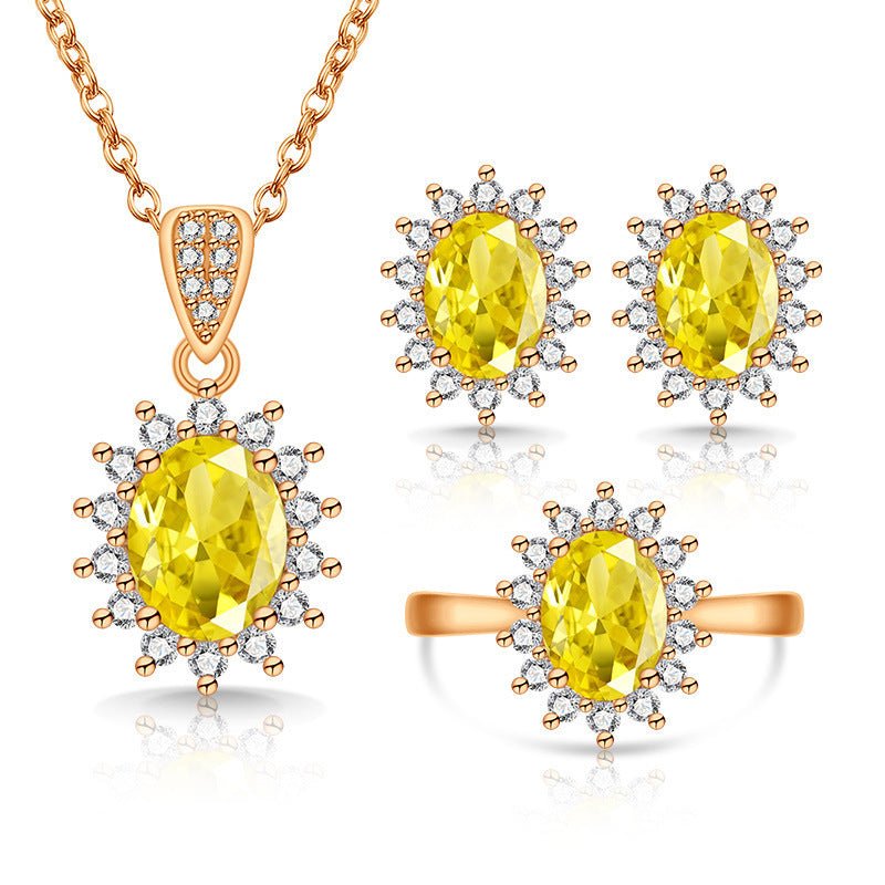 Oval facettiertes Edelstein-Halo-Pendant mit passenden Halo-Ohrringen und verstellbarem Cocktailring-Set