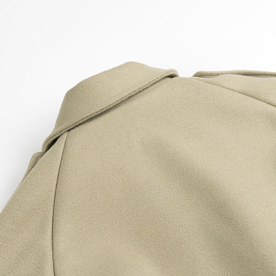 Damen Langer taillierter Trenchcoat mit Bindegürtel, Schulterpatten und doppelreihiger Knopfleiste Shop Nory