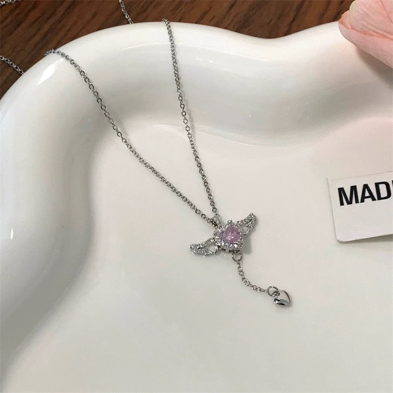 Damen Halskette mit elegantem Engel-Anhänger und funkelnden Zirkonia Shop Nory