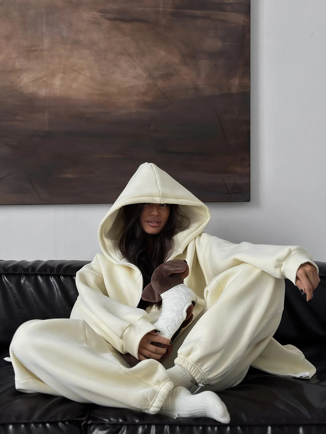 Damen Oversize-Kapuzenjacke mit verdecktem Reißverschluss und komfortabler Scuba-Optik Shop Nory