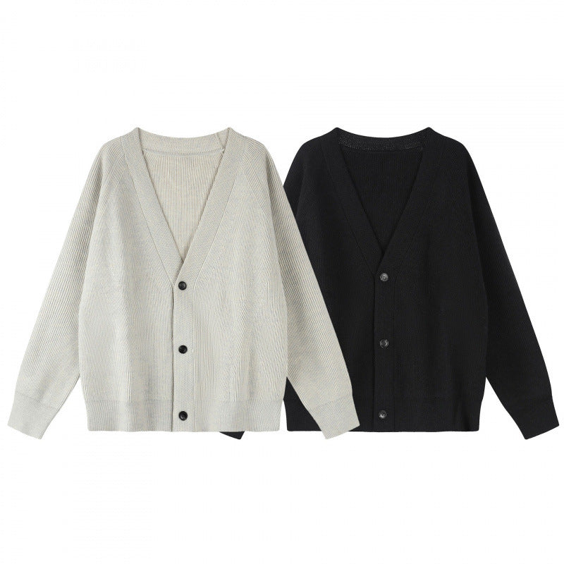 Unisex Boxy-Grobstrick-Cardigan mit V-Ausschnitt, Knopfleiste und Raglanärmeln Shop Nory