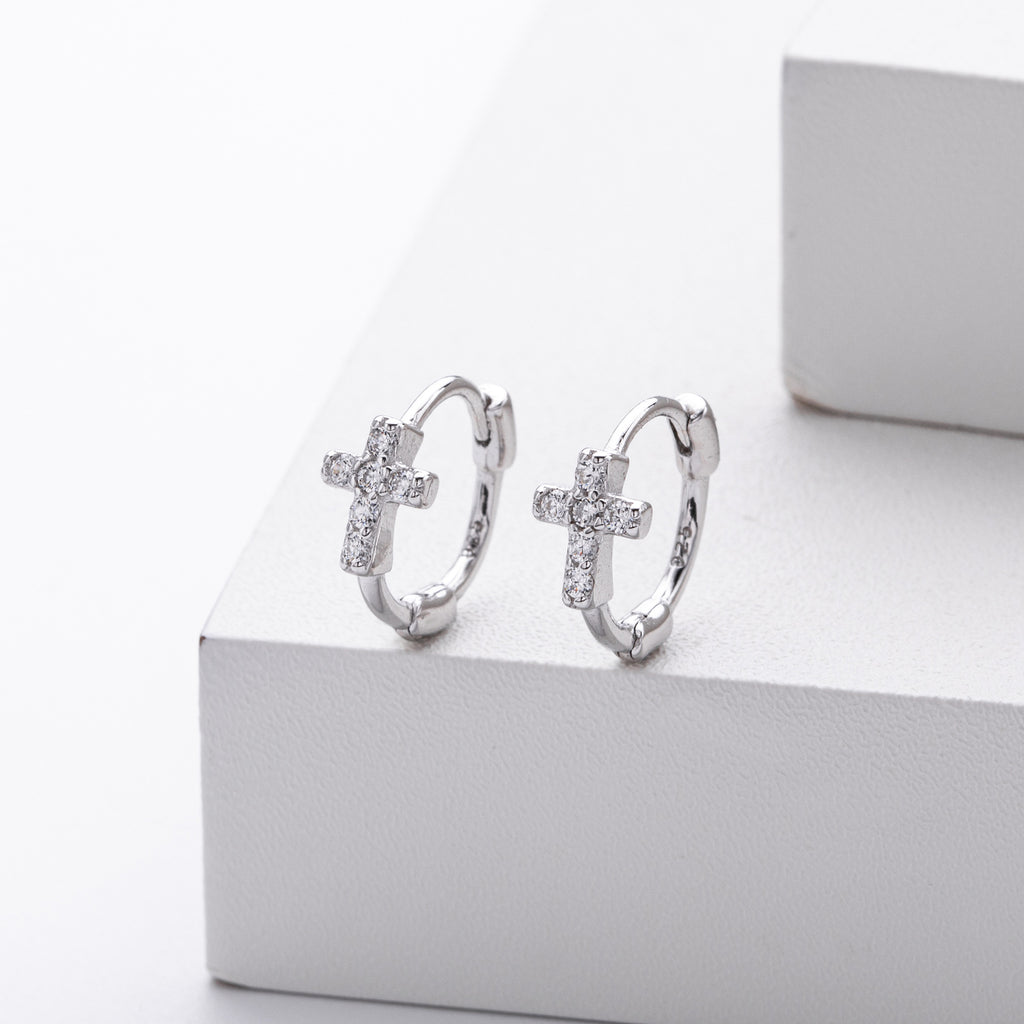 Damen Ohrhänger mit funkelndem Kreuzdesign aus 925 Sterling Silber Shop Nory