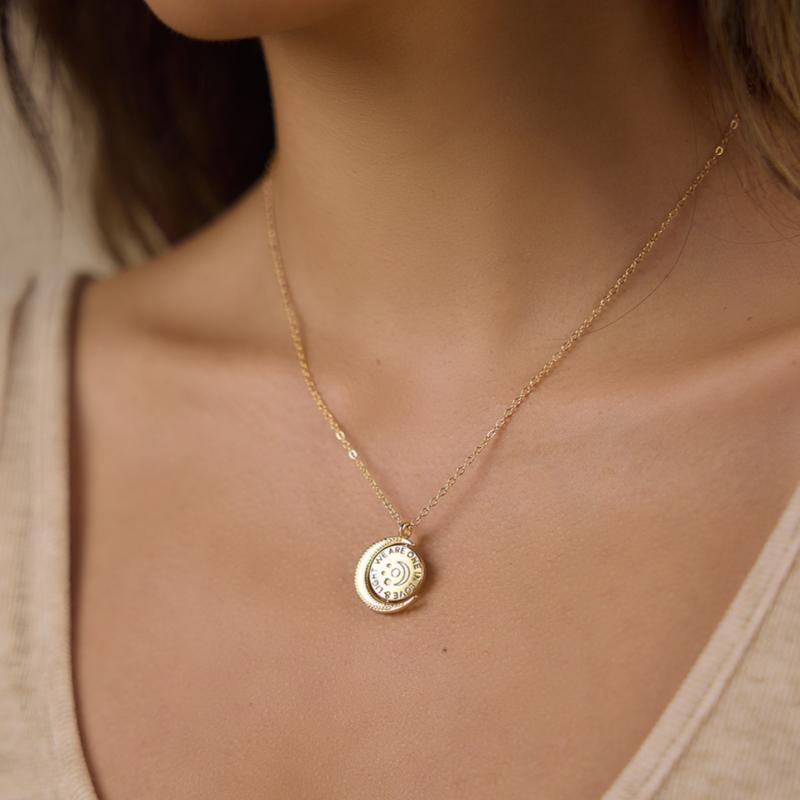 Damen Halskette mit Mond- und Sonnenanhänger aus Edelstahl Shop Nory
