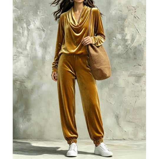 Damen Samt-Lounge-Set mit Wasserfallkragen und Jogger-Hose Shop Nory
