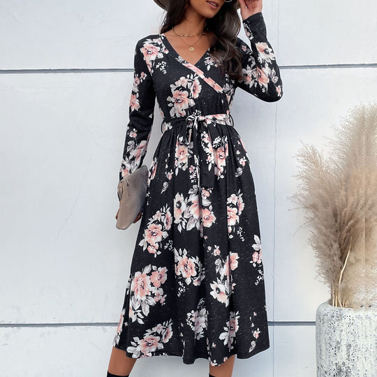 Damen Florales Wickel-Midikleid mit V-Ausschnitt, Taillengürtel und ausgestelltem Rock Shop Nory