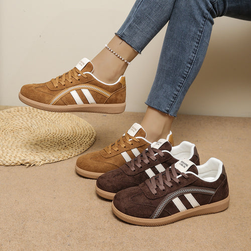 Damen Retro-Sneaker aus Veloursimitat mit gumähnlicher Laufsohle Shop Nory
