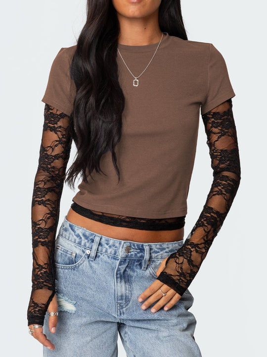 Damen Kurzgeschnittenes T‑Shirt mit transparenten Spitzenärmeln Shop Nory