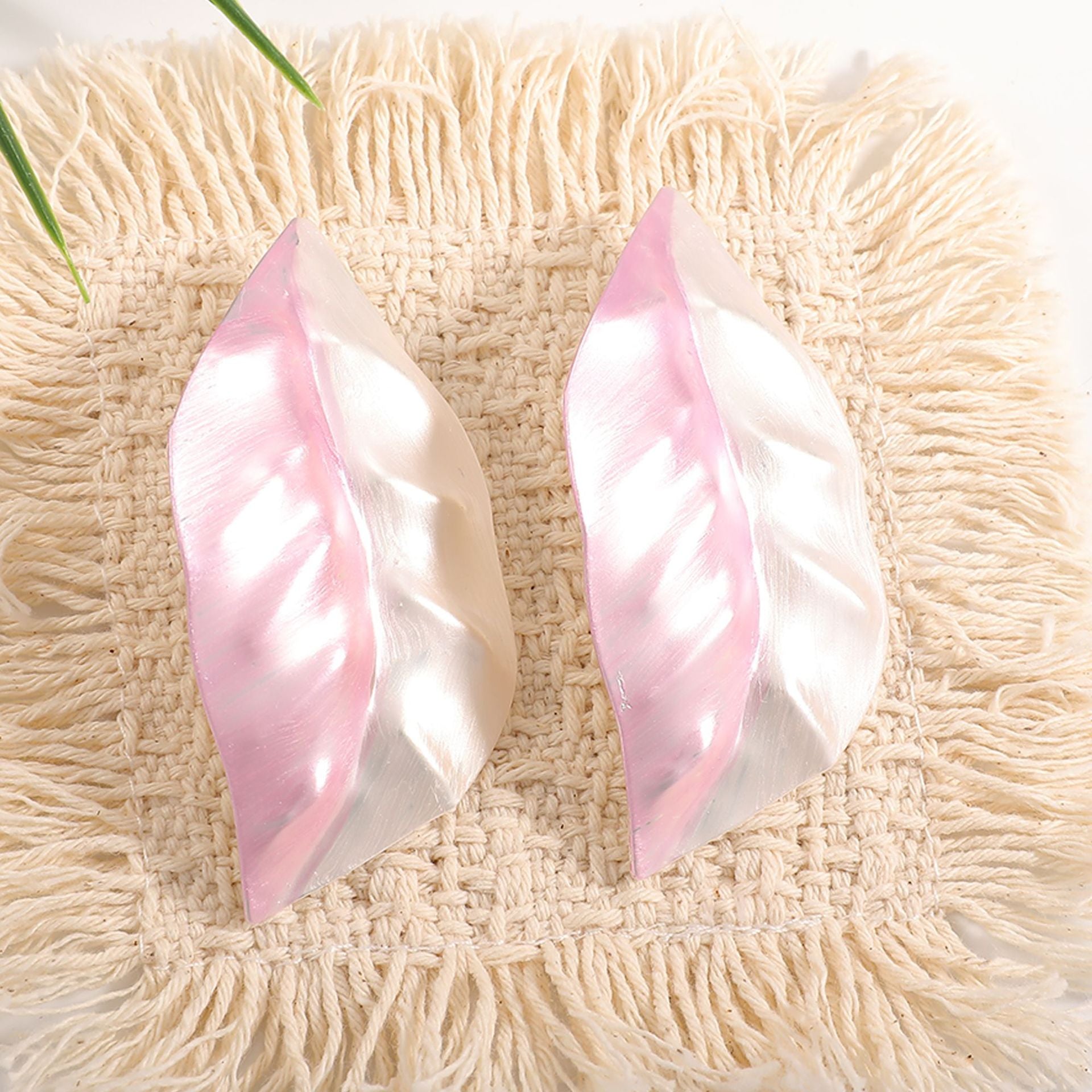 Damen Ohrringe im einzigartigen Blattdesign Shop Nory