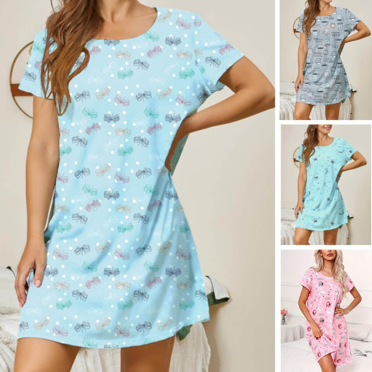 Damen lässiges Nachtkleid mit buntem Schmetterlingsmuster