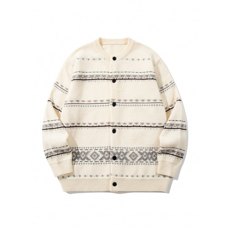 Unisex Jacquard‑Strickcardigan im Boxy‑Cut mit Rundhals und Knopfleiste Shop Nory