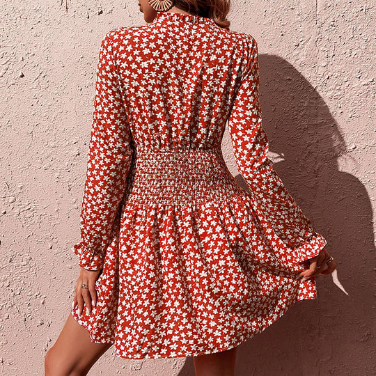 Damen Kurzblusenkleid mit Smok-Taillenpartie, Rüschenkragen und langen Ärmeln Shop Nory