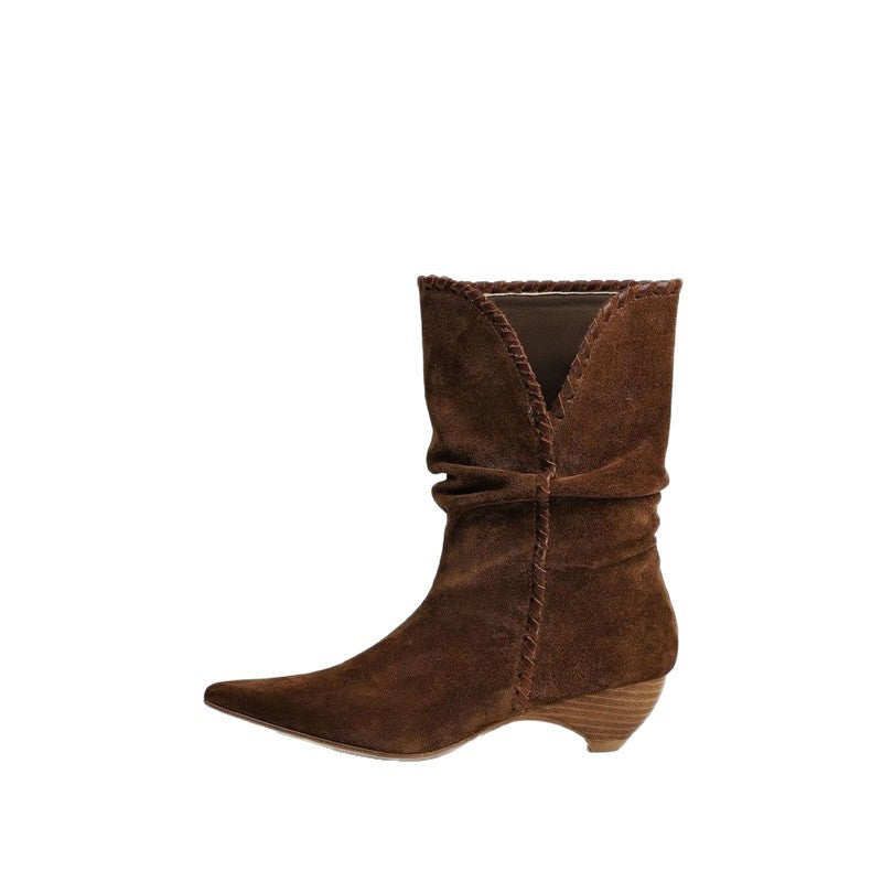 Damen Midcalf Slouch‑Stiefel aus Veloursleder mit spitzer Zehenpartie und sculpted Kitten‑Absatz Shop Nory