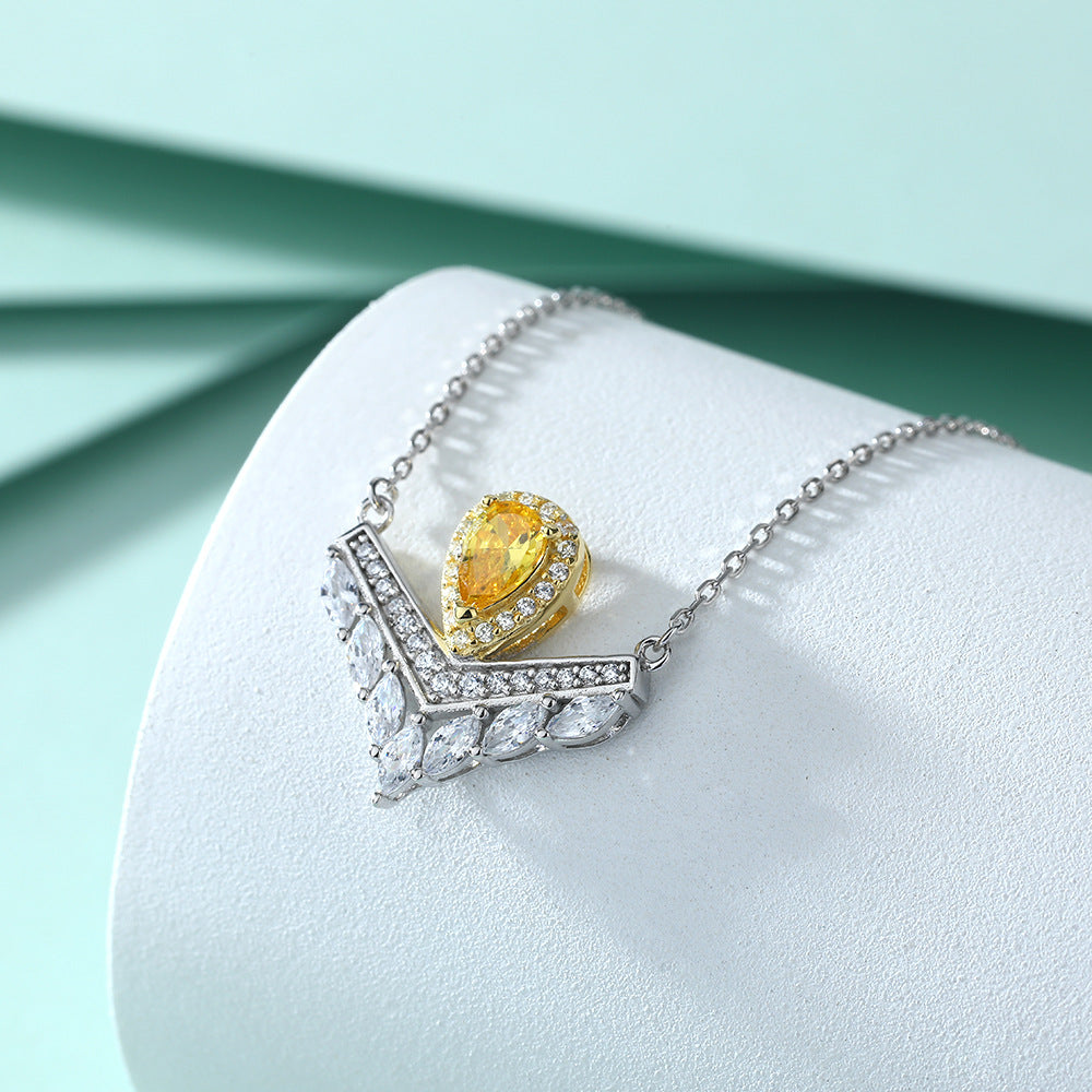Damen Halskette mit tropfenförmigem Edelstein und funkelnder Zirkonia-Verzierung Shop Nory