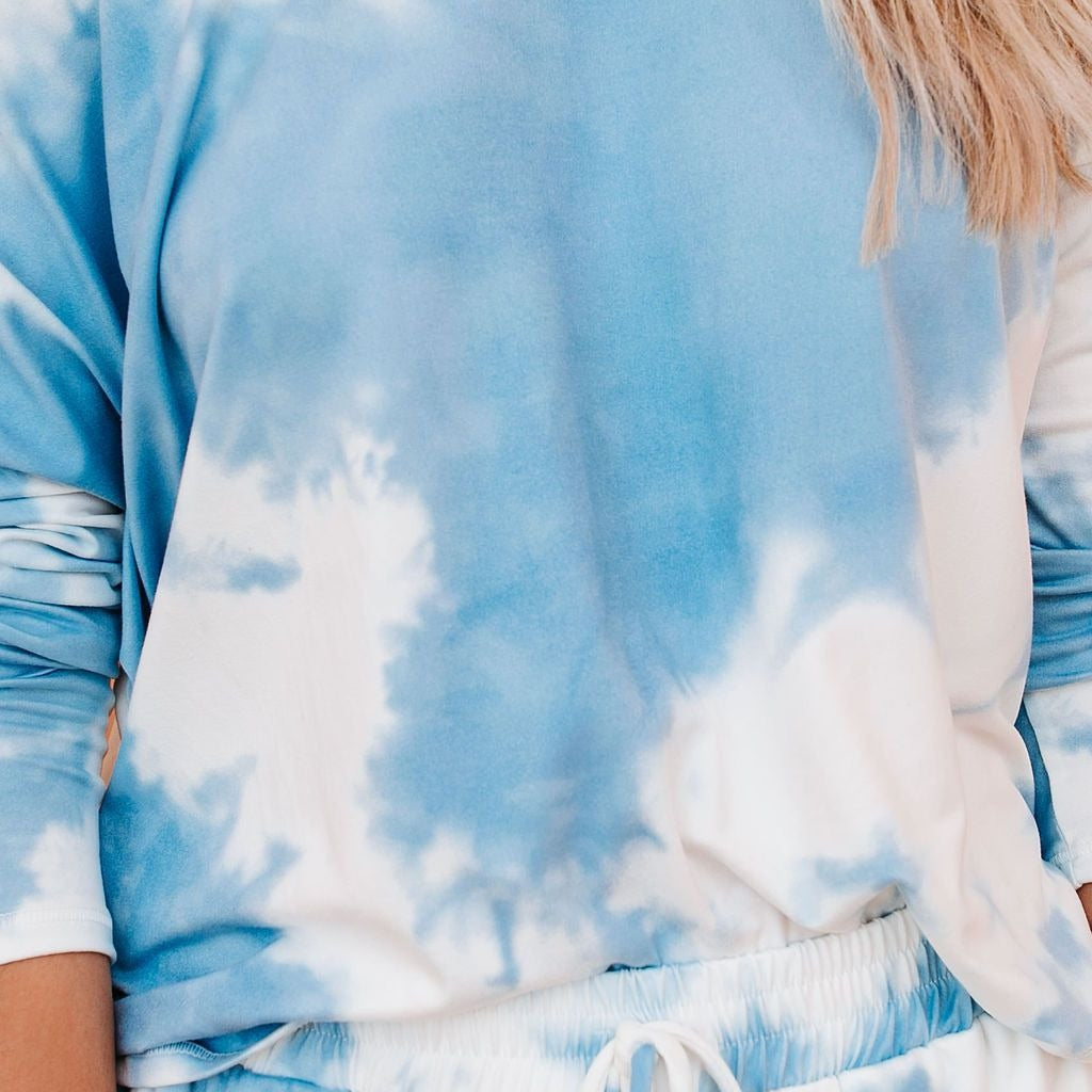 Damen lässiger Oversized Pullover im Batikdesign