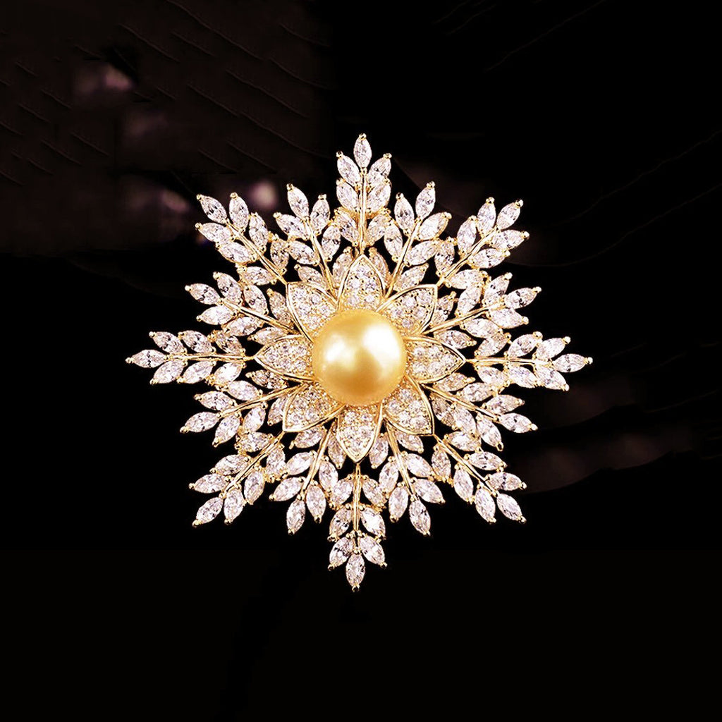 Elegante Perlenbrosche Florales Stern-Design mit Zirkonia Verziert