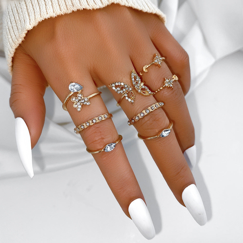 Damen Ring-Set mit funkelnden Zirkonia und kunstvollem Design Shop Nory
