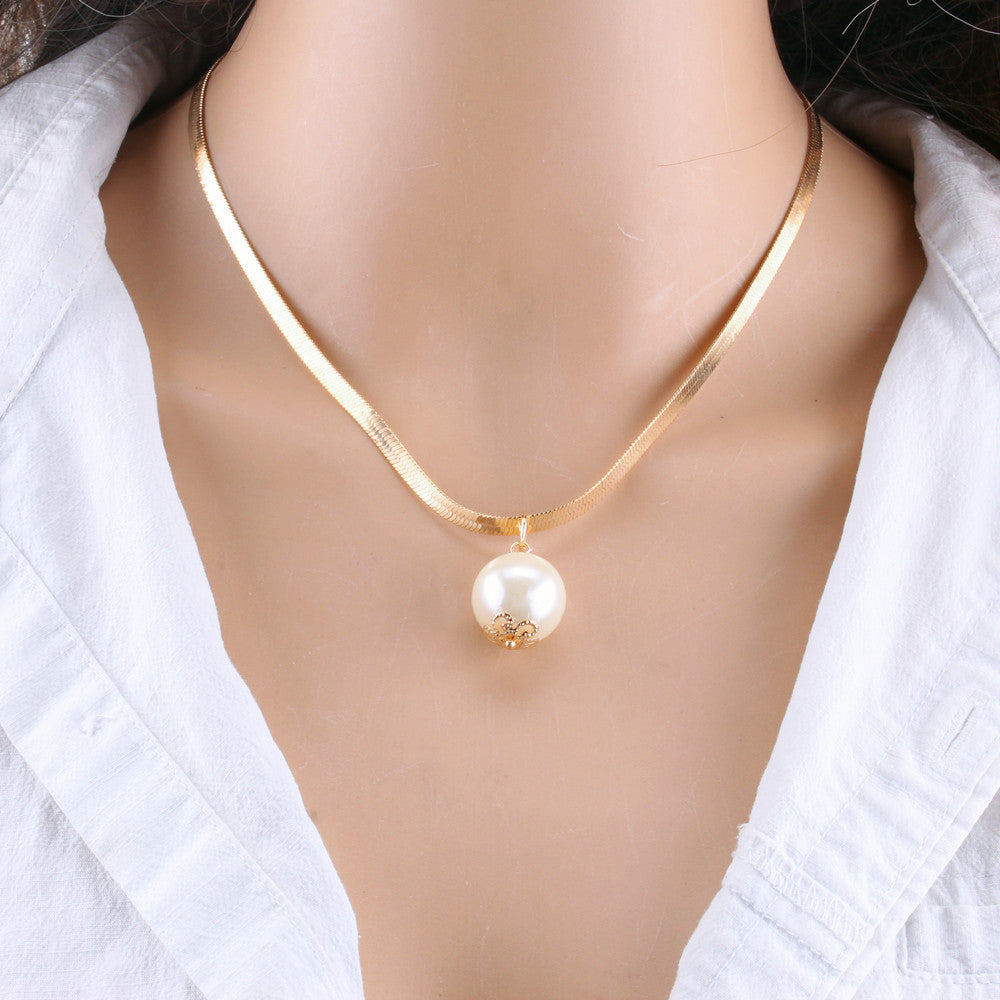 Damen Gold Tier Mehrschichtige Perlenperlen Schlangenketten Unregelmäßiger Perlenanhänger | Shop Nory