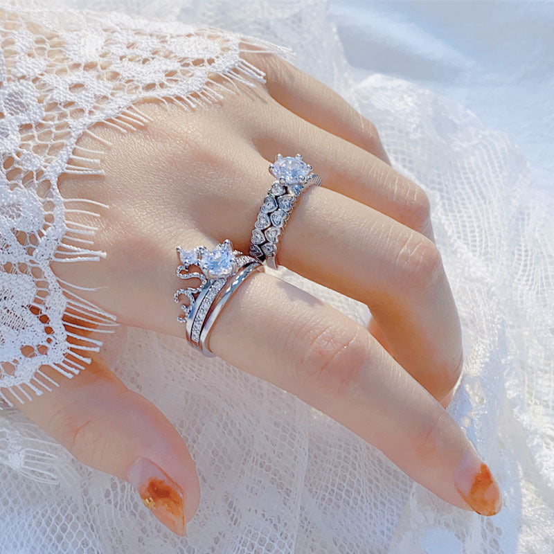 Damen Offener Ring mit kunstvollem geschwungenem Design und roségoldenen Akzenten Shop Nory