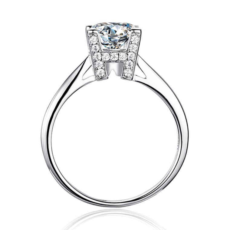 Damen Ring mit funkelndem Solitär und elegantem Zirkonia-Besatz Shop Nory