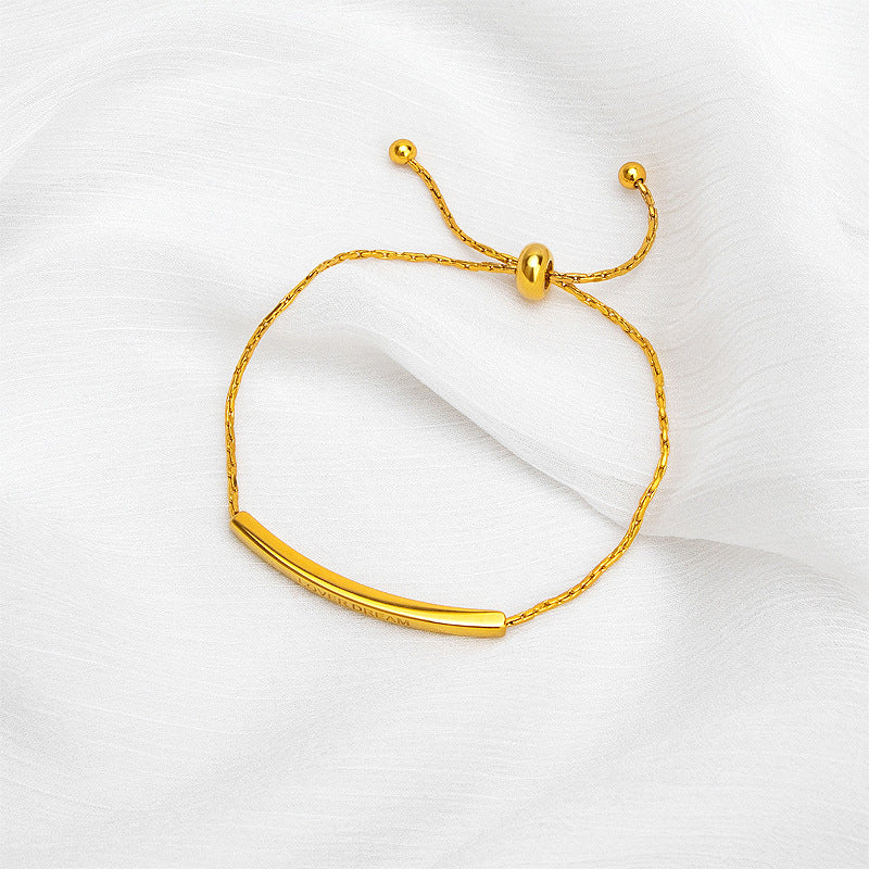 Damen Armband mit verstellbarem Kettenzug und personalisierter Gravur Shop Nory