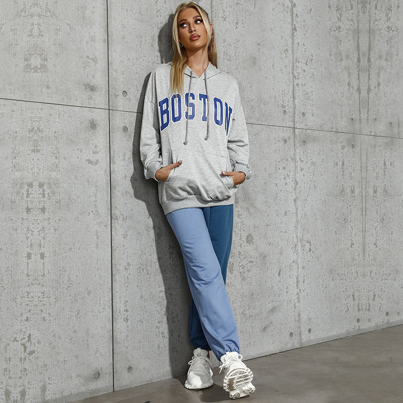 Damen Kapuzenpullover mit Collegestyle-Print, Kängurutasche und lässiger Oversize-Passform Shop Nory
