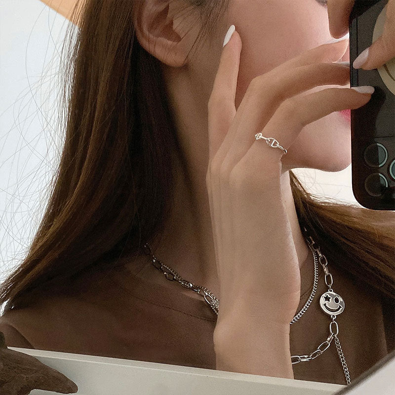 Damen stilvoller offener Ring mit dezenter Verknüpfung Shop Nory