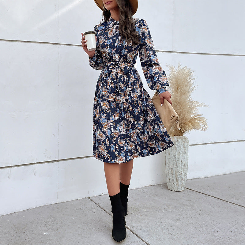 Damen Paisley-Midikleid mit Hemdkragen, Taillengürtel und Plissée-Rock Shop Nory
