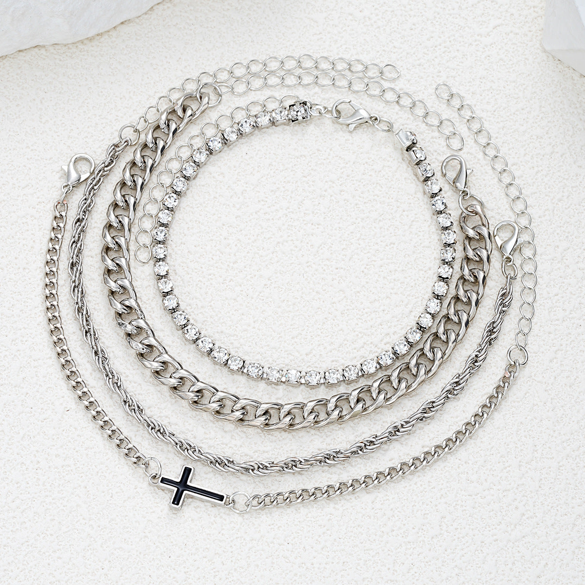 Herren Armreif-Set mit stilvollen und modernen Designelementen Shop Nory