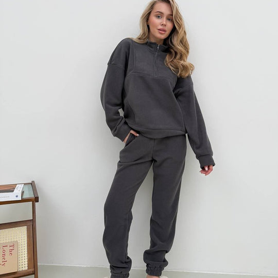 Damen gemütlicher Fleece-Zweiteiler mit halbem Reißverschluss, cropped Pullover und hochtaillierter Jogginghose mit elastischem Bund Shop Nory