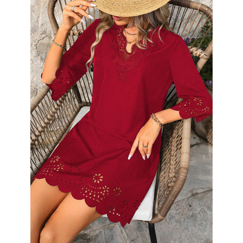 Damen Sommerkleid mit Spitzendetails und ausgestellten Ärmeln Shopnory